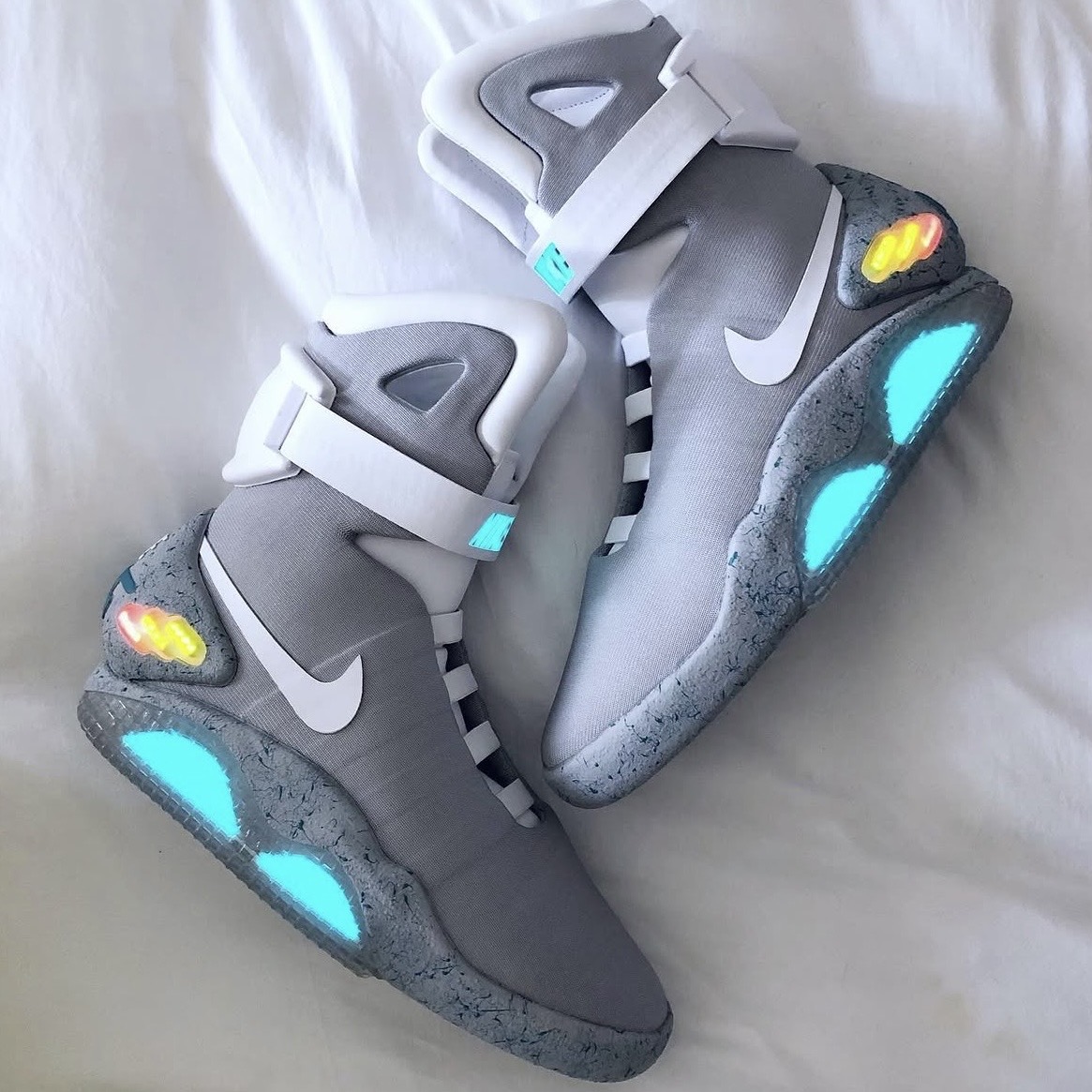 Nike Mag